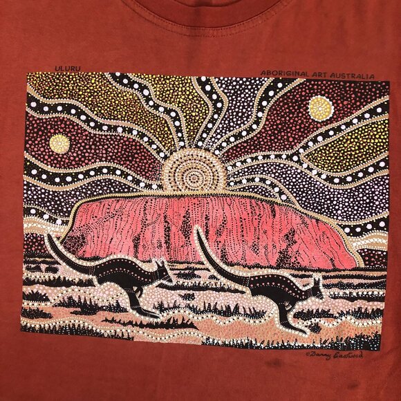 Vintage Aboriginal Arts Tee - Picture 2 of 4